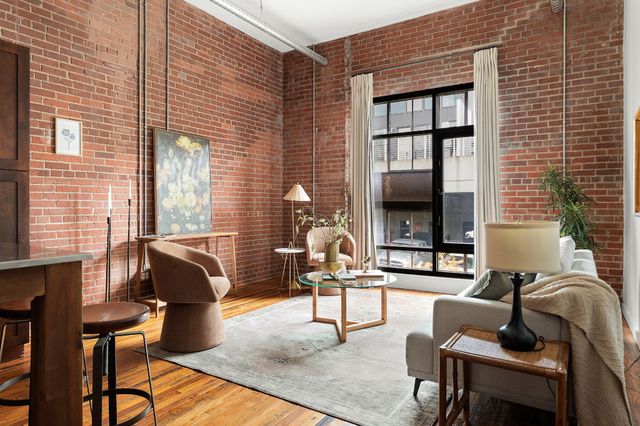 704 Taylor St Apt 301, Nashville, TN 37208