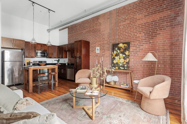 704 Taylor St Apt 301, Nashville, TN 37208