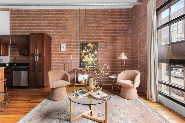 704 Taylor St Apt 301, Nashville, TN 37208