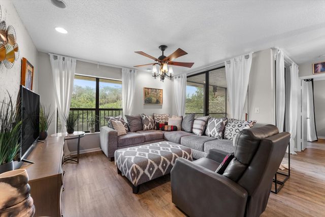 2684 N Carambola Circle 1768, Pompano Beach, FL 33066