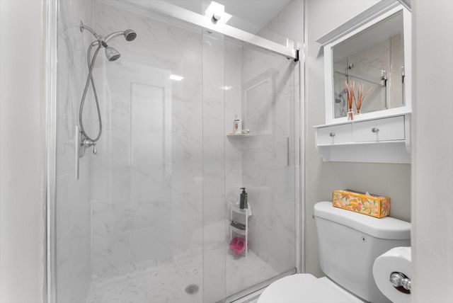 2684 N Carambola Circle 1768, Pompano Beach, FL 33066