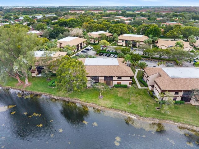 2684 N Carambola Circle 1768, Pompano Beach, FL 33066