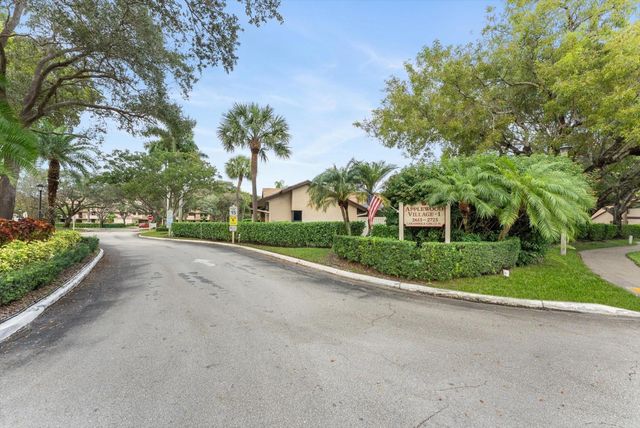 2684 N Carambola Circle 1768, Pompano Beach, FL 33066