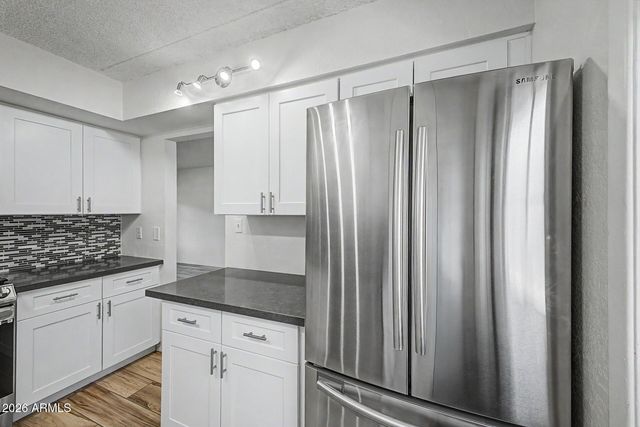 7141 N 16TH Street 10, Phoenix, AZ 85020