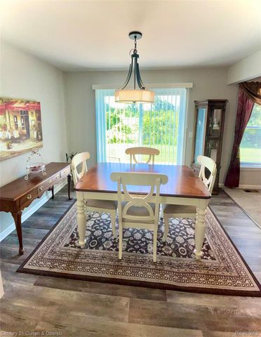 31695 Augusta Drive, Romulus, MI 48174