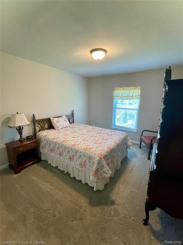 31695 Augusta Drive, Romulus, MI 48174