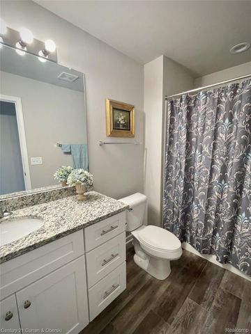 31695 Augusta Drive, Romulus, MI 48174