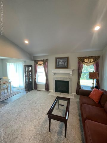 31695 Augusta Drive, Romulus, MI 48174