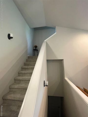 31695 Augusta Drive, Romulus, MI 48174