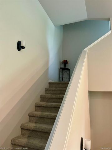 31695 Augusta Drive, Romulus, MI 48174