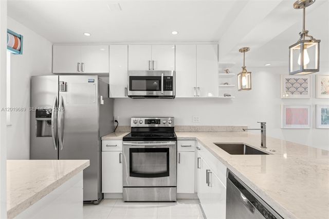 855 Euclid Ave 402, Miami Beach, FL 33139