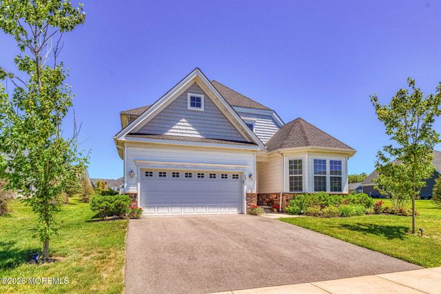 33 Samuel Drive, Barnegat, NJ 08005
