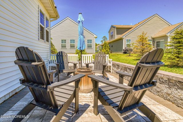 33 Samuel Drive, Barnegat, NJ 08005