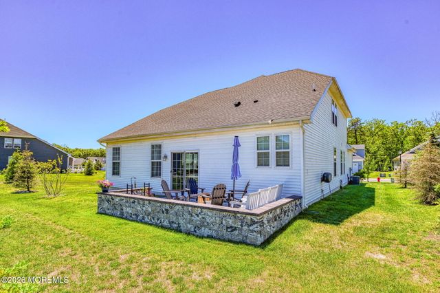 33 Samuel Drive, Barnegat, NJ 08005