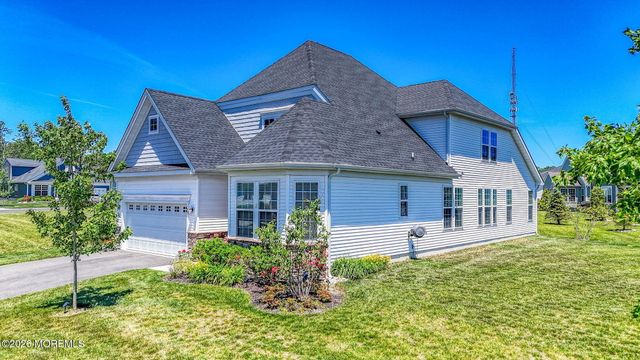 33 Samuel Drive, Barnegat, NJ 08005