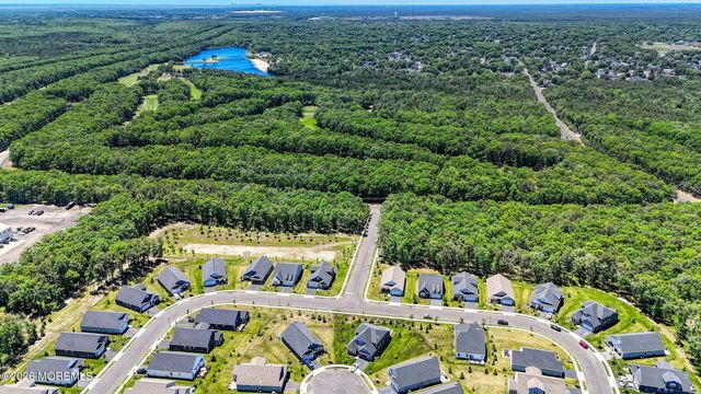33 Samuel Drive, Barnegat, NJ 08005