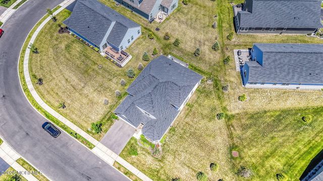 33 Samuel Drive, Barnegat, NJ 08005