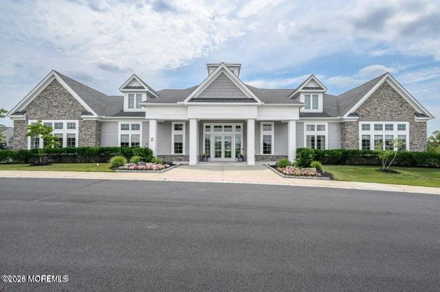 33 Samuel Drive, Barnegat, NJ 08005