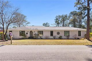 5001 Audubon Drive, Mobile, AL 36619