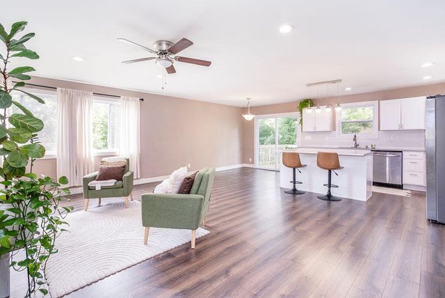 96 Sherwood Drive, Independence, KY 41051