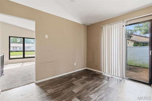 11321 Aspen Woods Drive, St Louis, MO 63138