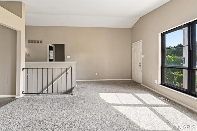 11321 Aspen Woods Drive, St Louis, MO 63138