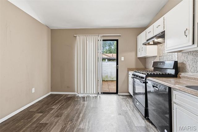11321 Aspen Woods Drive, St Louis, MO 63138