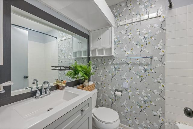 44 Silver Tree Circle, Cary, IL 60013