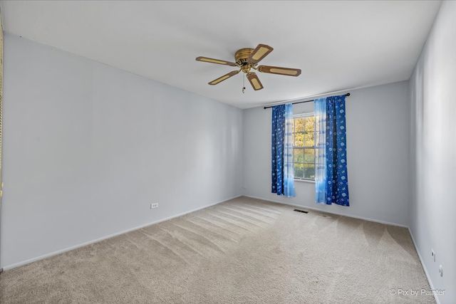 44 Silver Tree Circle, Cary, IL 60013