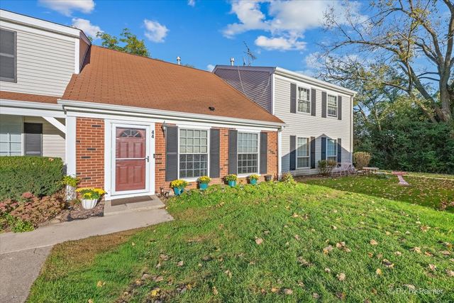 44 Silver Tree Circle, Cary, IL 60013