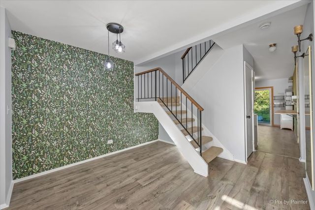 44 Silver Tree Circle, Cary, IL 60013