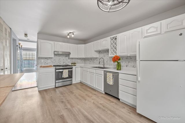 44 Silver Tree Circle, Cary, IL 60013