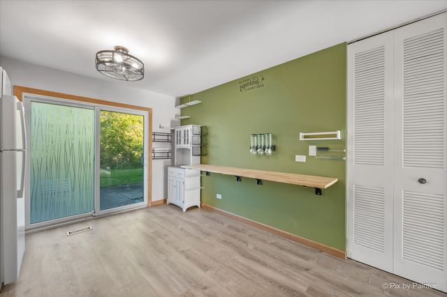 44 Silver Tree Circle, Cary, IL 60013