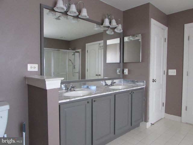 8708 DORIAN LN, Clinton, MD 20735