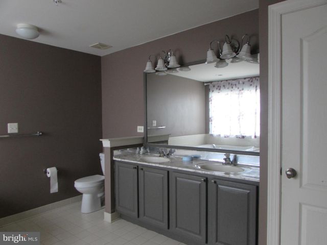 8708 DORIAN LN, Clinton, MD 20735