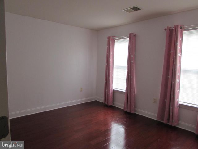 8708 DORIAN LN, Clinton, MD 20735