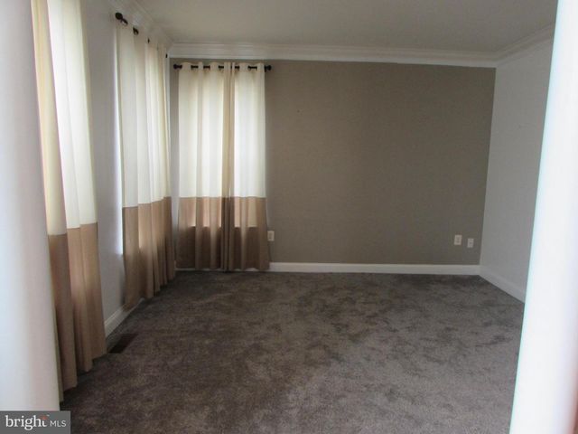 8708 DORIAN LN, Clinton, MD 20735