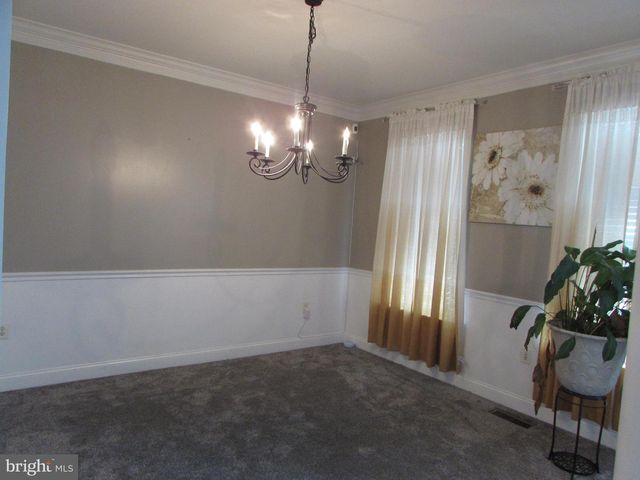 8708 DORIAN LN, Clinton, MD 20735