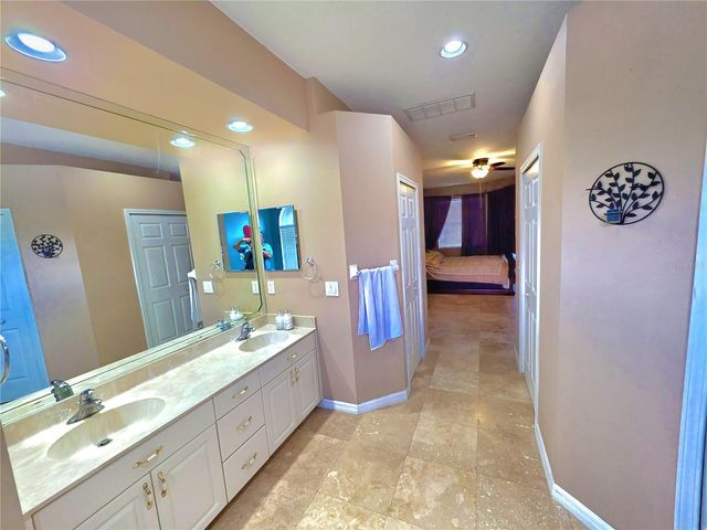 7927 ROUNDELAY DRIVE, New Port Richey, FL 34654