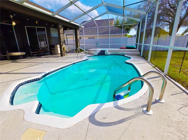 7927 ROUNDELAY DRIVE, New Port Richey, FL 34654