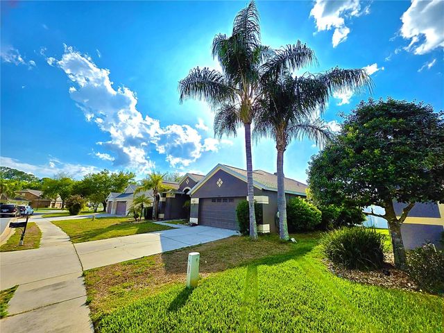 7927 ROUNDELAY DRIVE, New Port Richey, FL 34654