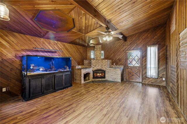506 Calistoga Street W, Orting, WA 98360