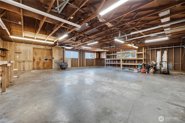 506 Calistoga Street W, Orting, WA 98360