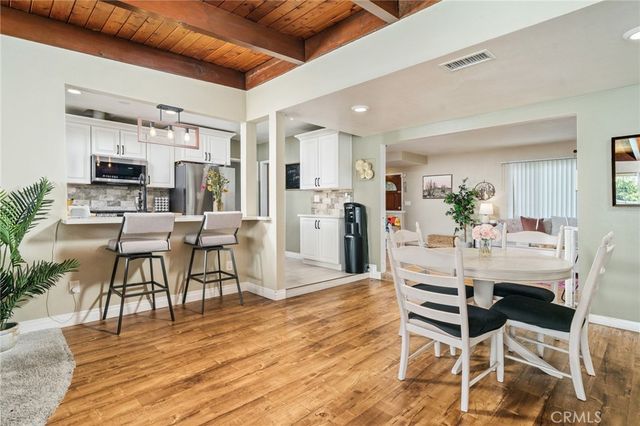 5595 Hawthorne, Montclair, CA 91763
