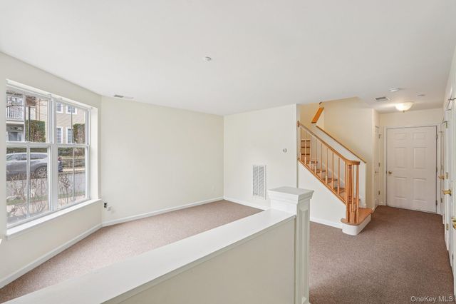 2 Leeward Drive, Haverstraw, NY 10927