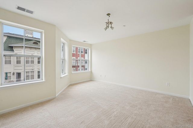 2 Leeward Drive, Haverstraw, NY 10927