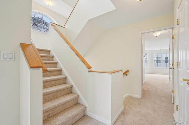 2 Leeward Drive, Haverstraw, NY 10927