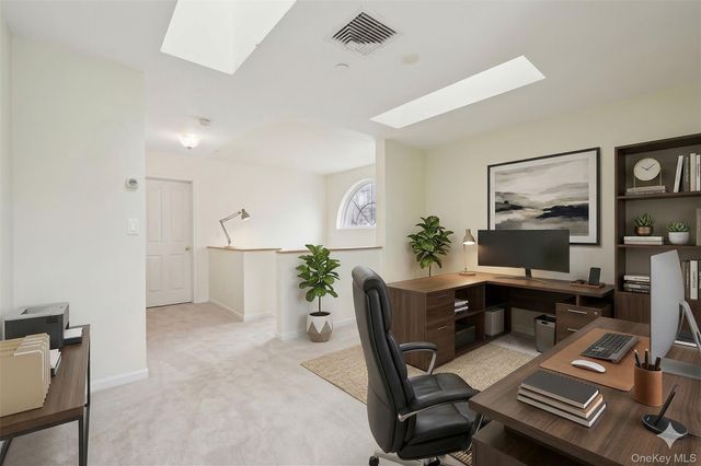 2 Leeward Drive, Haverstraw, NY 10927