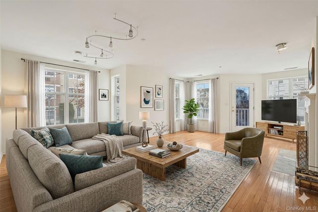 2 Leeward Drive, Haverstraw, NY 10927