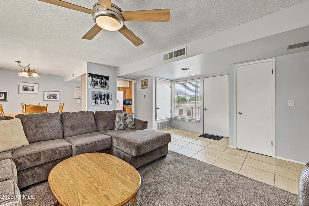 725 S POWER Road 215, Mesa, AZ 85206 — exterior